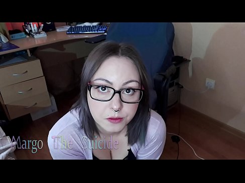 ❤️ Seksi djevojka s naočalama duboko siše dildo na kameri Porno fb kod nas